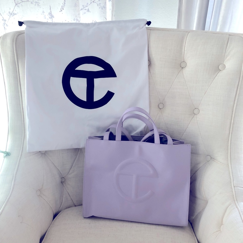 Telfar medium shopping bag in lavender